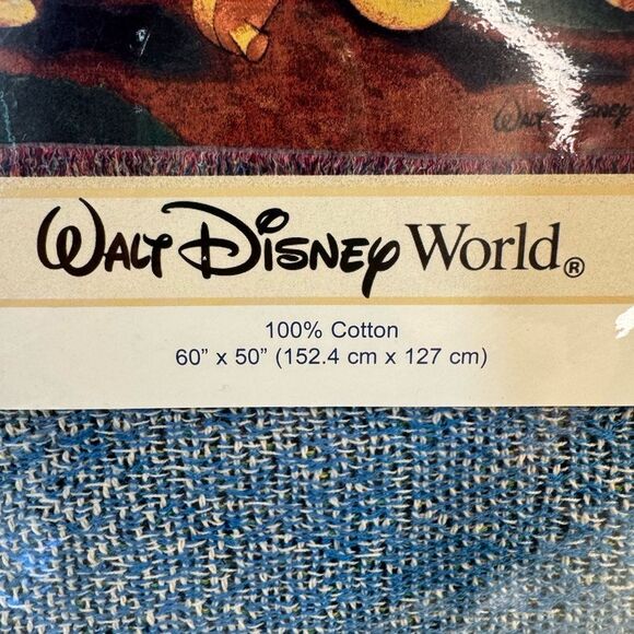 VTG Disney World Bedding Theme Park Mickey Minnie Throw Blanket Tapestry 60”x50” - Picture 6 of 7